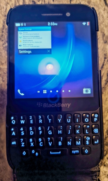 BlackBerry Q5 4G LTE – schwarzer Touchscreen (entsperrt) Smartphone