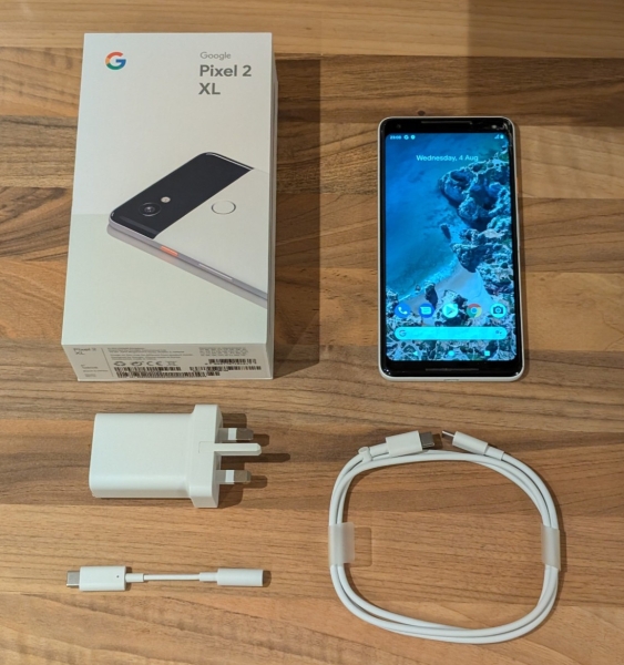 Google Pixel 2 XL weiß entsperrt 128GB 6,0″ 12MP 4GB Android Smartphone gesprungen