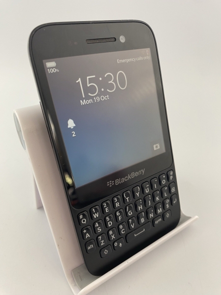 BlackBerry Q5 schwarz O2 Netzwerk Single SIM 8GB 3,1″ 5MP BB10 QWERTY Smartphone