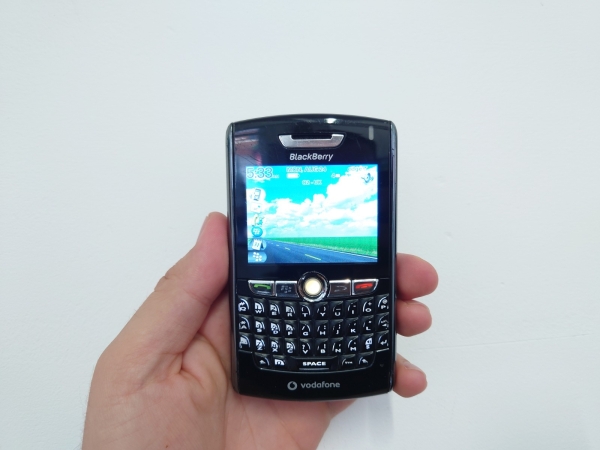 BlackBerry Curve 8800 schwarz (entsperrt) Smartphone Sammlerstück Handy