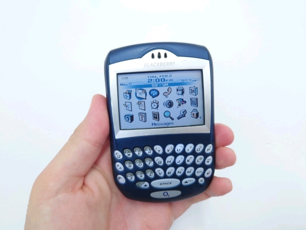 RAR BlackBerry 7290 blau (entsperrt) Smartphone Sammlerstück QWERTZ Handy o