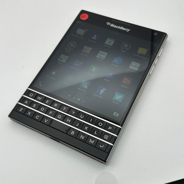 BlackBerry Passport – schwarz entsperrt 4G Smartphone – Top Zustand