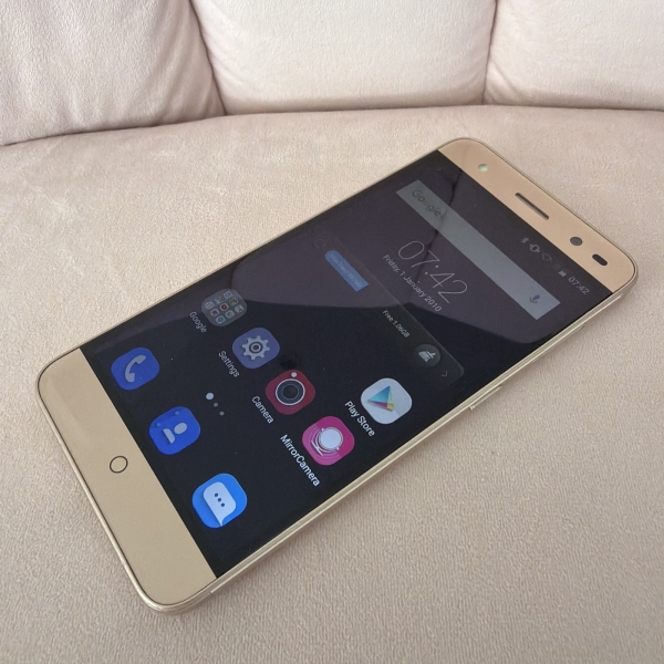 ZTE Blade V7 Lite Gold entsperrt 5,0″ 16GB 13MP 2GB RAM Android 6.0 Smartphone