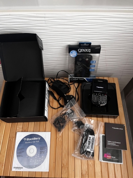 BlackBerry Bold 9780