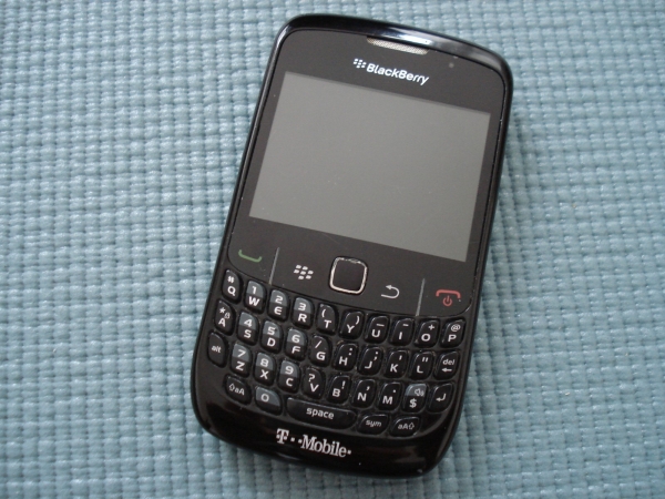 BlackBerry Curve 8520 entsperrt – Etikett sagt „Eigenschaft von Forschung in Bewegung“
