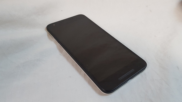 LG Nexus 5x 32GB Android Smartphone entsperrt