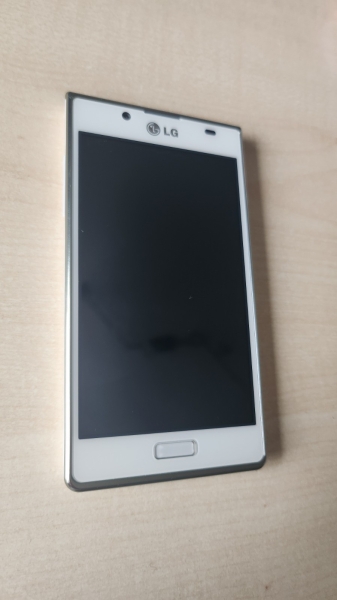 Smartphone LG P700 Optimus L7P700