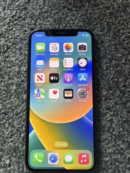 apple iphone x 256gb entsperrt 83% BH gutes sauberes Handy
