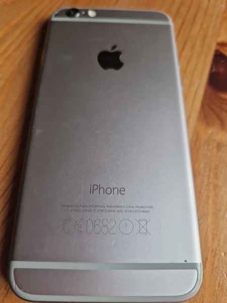 Gebrauchtes Apple iPhone 6 A1586 – iOS 12.5 – 64GB Silber als Ersatzteilspender