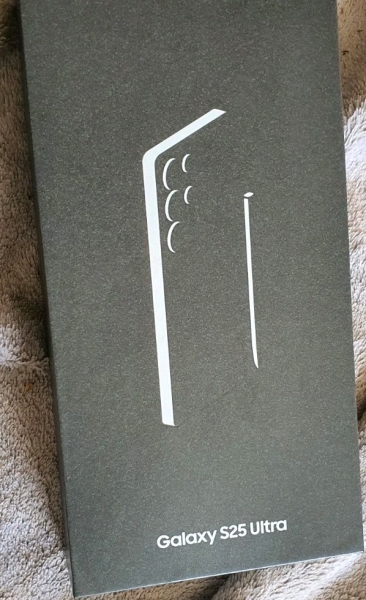 Samsung Galaxy S25 Ultra (S938B) 256 GB Titanium Black Dual-SIM Smartphone