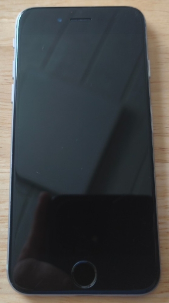 Smartphone *Apple iPhone 6* 16GB Schwarz ohne Simlock (Unlocked) A1549 CDMA GSM