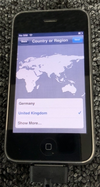 Apple iPhone 3G A1303 8GB – für Teile oder Reparatur – keine SIM, Akkuprobleme