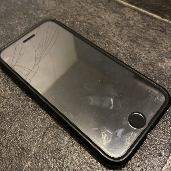 Apple iPhone 8 ungetestet Ersatzteile oder Reparatur