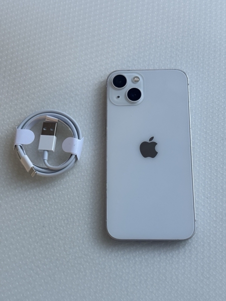 Apple iPhone 13 weiß 128GB entsperrt alle Netze Smartphone