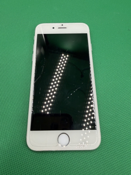 iPhone 6 Modell A1586 – ungetestet