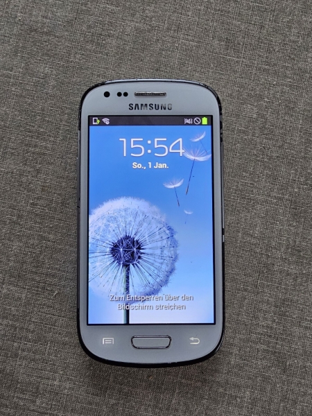 Samsung  Galaxy S III Mini GT-I8190 – Marble White (Ohne Simlock) Smartphone