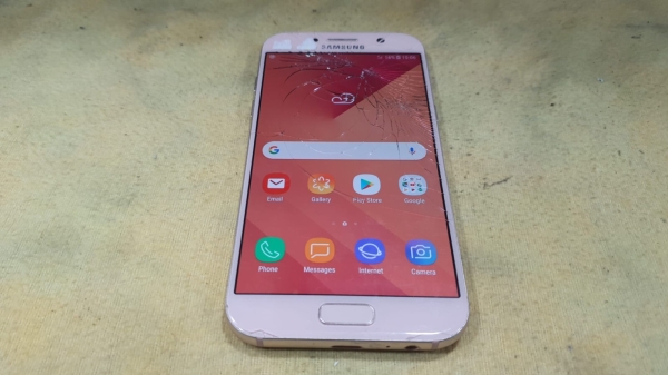 TG1325 Samsung Galaxy A5 (2017) SM-A520F Smartphone Handy Beschreibung lesen