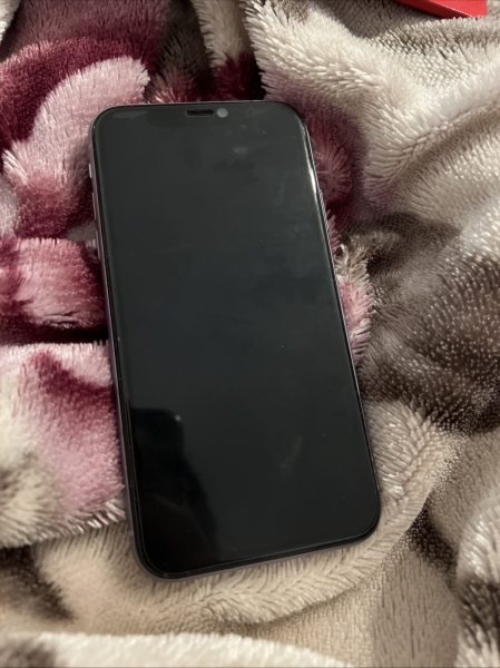 Apple iPhone 11 64GB, flieder/lila, entsperrtes Smartphone mit Extras