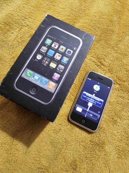 Apple iPhone 2g 1. Generation – 8GB – Schwarz A1203 1. Gen passende Imei Zahlen