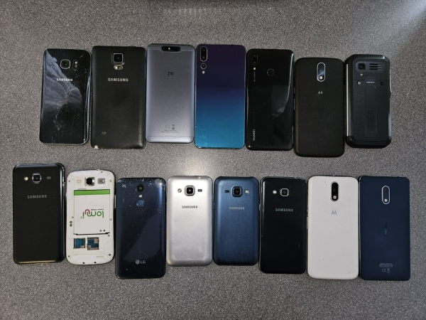 DEFEKT 15x diverse Samsung, Motorola, Huawei Smartphones – RESTPOSTEN KONVOLUT Ref016
