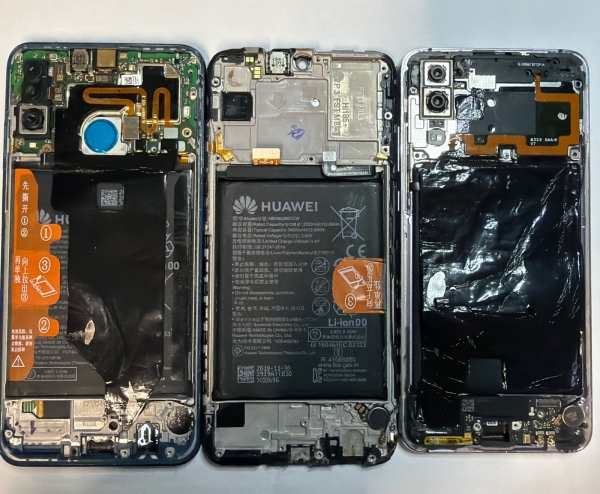 Restposten 3x Huawei Android Handy Smartphone alles für Ersatzteile oder funktioniert nicht