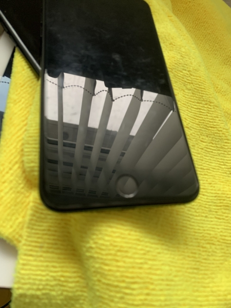 Apple iPhone 7 Plus 32GB A1784 (GSM) (Entsperrt) – Schwarz