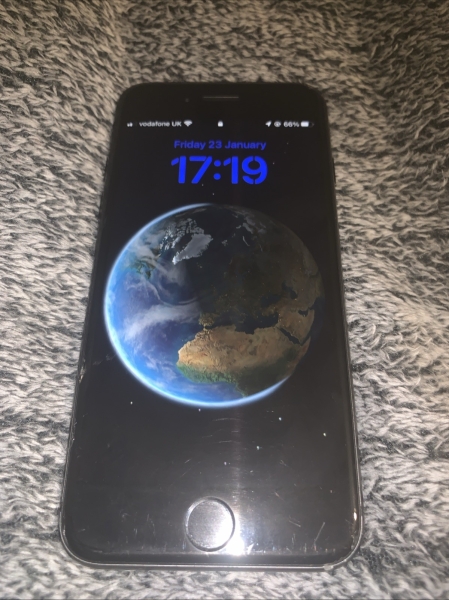 Apple iPhone 8 64GB, schwarz, entsperrt