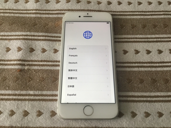 Apple iPhone 8 – 64GB – Weiß – Entsperrt (war immer nur Sim).