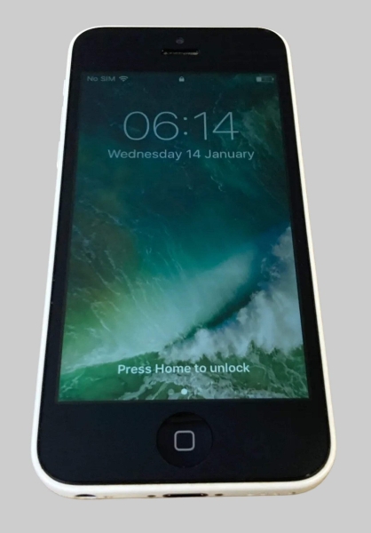 Apple iPhone 5c weiß 8GB Smartphone O2 gesperrt