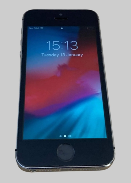 Apple iPhone 5s silber 16GB Smartphone O2 gesperrt