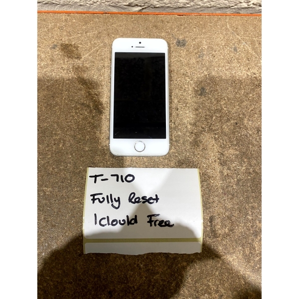 Apple iPhone SE A1723 Smartphone silber 4″ IPS LCD Display 12,0MP (2GB+16GB)