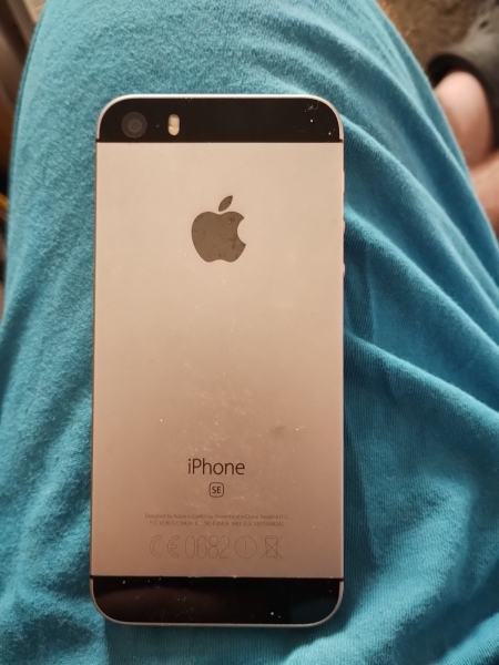 iPhone SE nur für Ersatzteile
