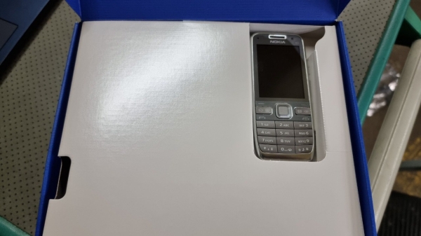 OVP Nokia E52 Smartphone – Business Smartphone