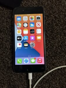 Apple iPhone 6s 16GB entsperrt – defekter Akku – lädt nicht mehr als 2 Prozent
