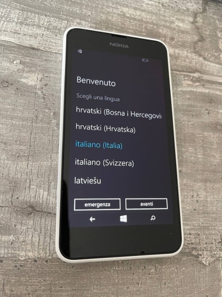 Smartphone Nokia Lumia 630 weiß | Windows Handy | Funktioniert einwandfrei