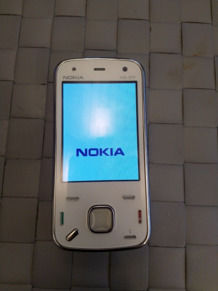 Nokia  N86 – 8GB weiß (T-Mobile) Smartphone