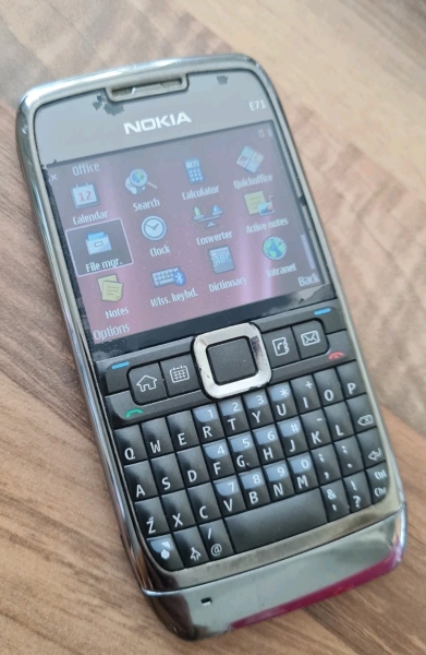 Nokia E71 – silber – T-Mobile – Smartphone