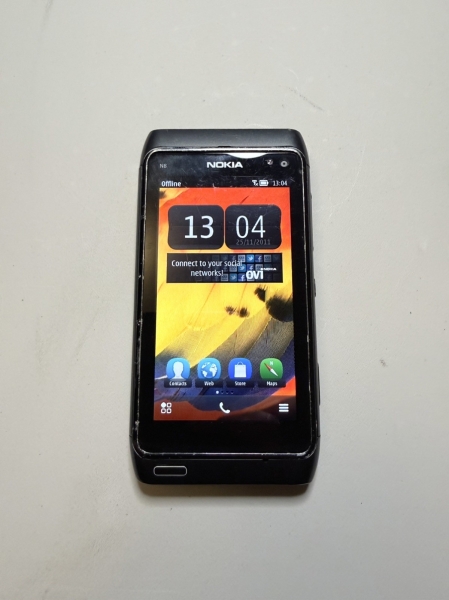 Nokia N8 16GB Carl Zeiss 12MP Kamera Classic Symbian Smartphone – Schwarz