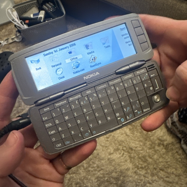 Gebrauchtes NOKIA 9300 Communicator Classic Handy Sammlerstück