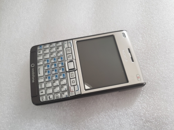 Nokia E61i – (Vodafone) Smartphone silber mokka