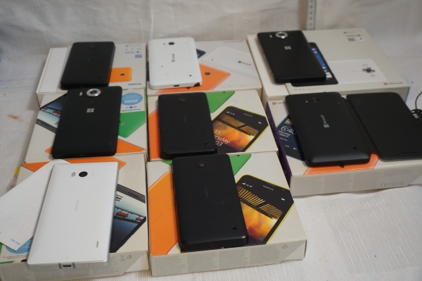 Nokia Smartphone Handy Bundle, Microsoft etc.