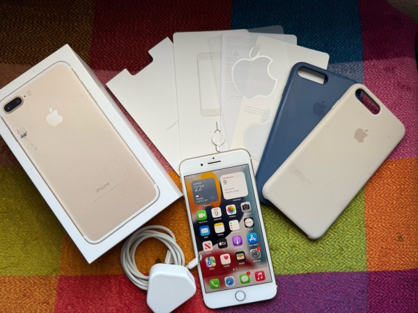 Apple iPhone 7 Plus 128GB Gold Gebraucht Entsperrt (alles Zubehör dabei) Gebraucht Pho