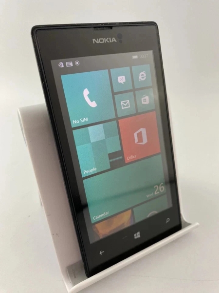Nokia Lumia 520 RM-914 schwarz 3 Netzwerk 4,0″ Display Windows Mini Smartphone