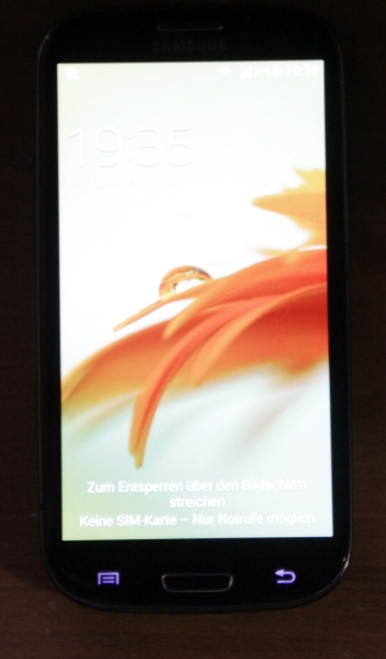 Samsung  Galaxy S III GT-I9305 – 16GB – Black (Ohne Simlock) Smartphone