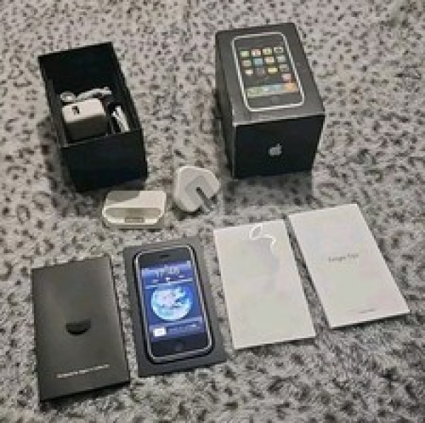 Apple iPhone 2g 1. Generation – 8GB – Schwarz A1203 1. Gen passende Imei Zahlen