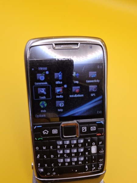 Nokia E71 Handy, WiFi, QWERT Tastatur