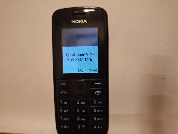 Handy Nokia 113 schwarz (Ohne Simlock) Smartphone