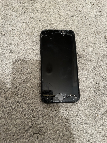 Ersatzteile oder Reparaturen Apple iPhone 7