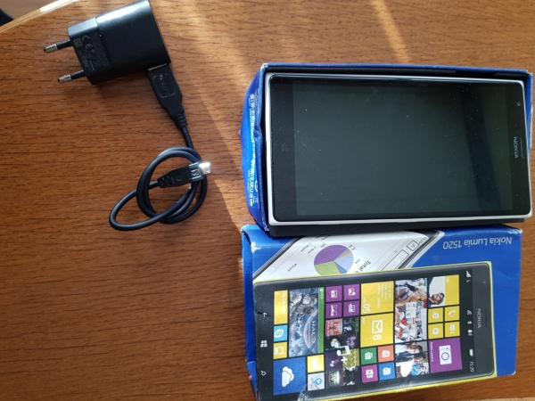 Nokia  Lumia 1520 – 32GB – Schwarz (Ohne Simlock) Smartphone