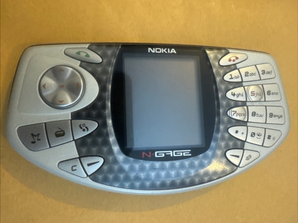 Nokia N-Gage Game Deck Handy – Bitte Beschreibung lesen